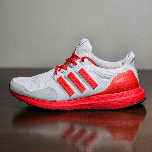 Adidas Ultraboost Lego Shoes Red White DNA Running H67955 Primeknit Size 9.5 New - Picture 8 of 17